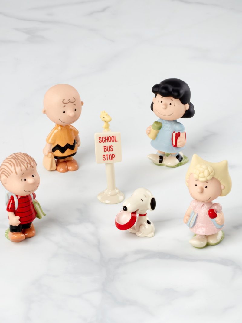 Peanuts 6-Piece Back To School Figurine Set