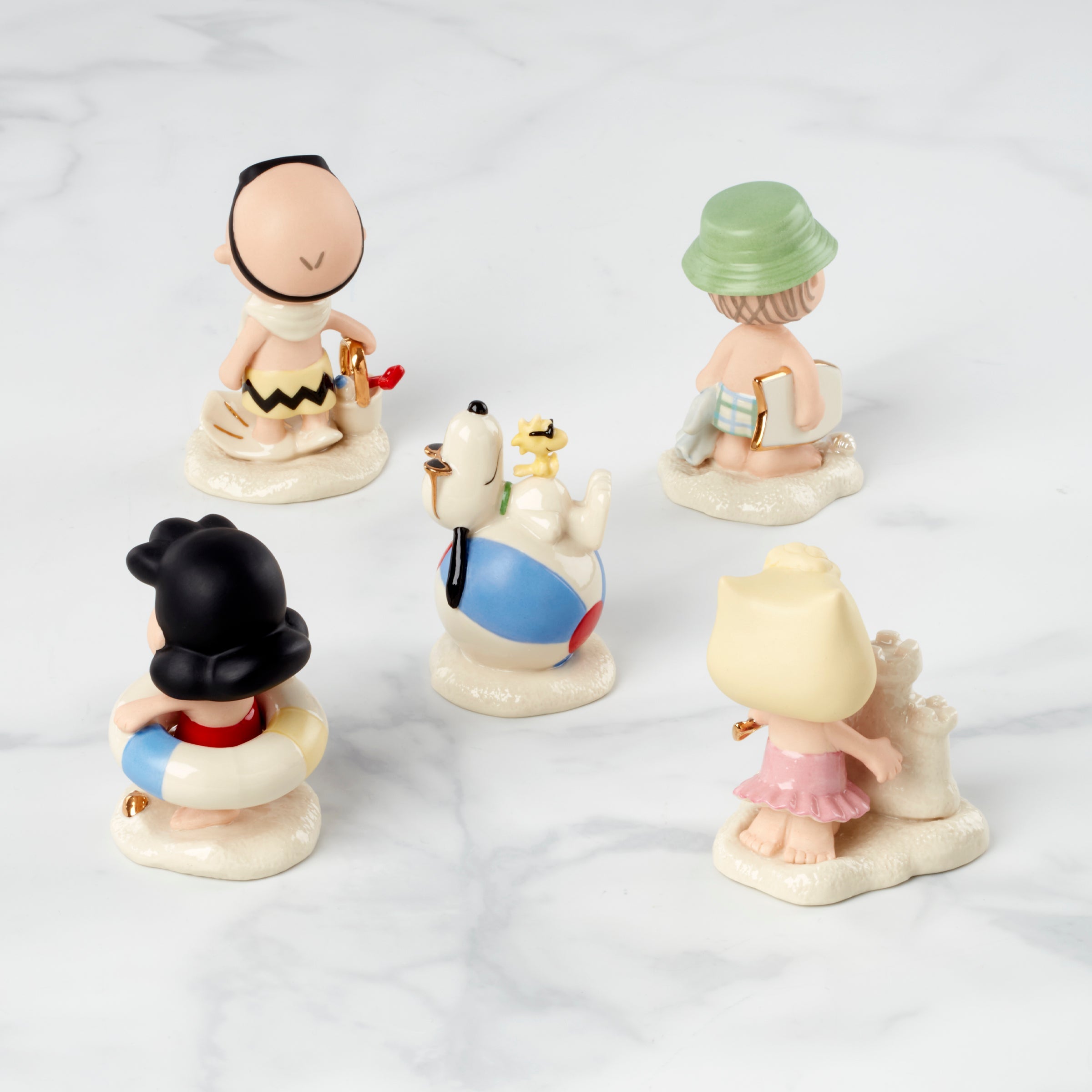 Peanuts 5-Piece Beach Party Figurine Set