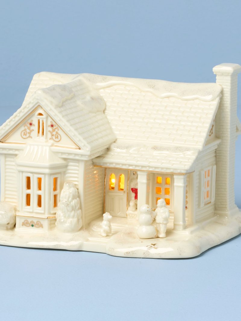 Mistletoe Park Lit Figurine 3-Piece Starter Set